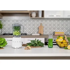Blender 1,5 L 800 W BLF03WHEU blanc Smeg