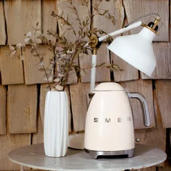 Bouilloire crème 1,7 L 2400 W KLF03CREU Smeg