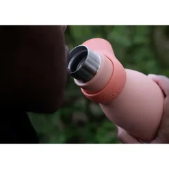 Bouteille isotherme isolée sous vide Loop 500 ml Corail mat Joseph Joseph