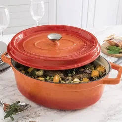 Cocotte en fonte orange ovale 33 cm 6 L Mathon