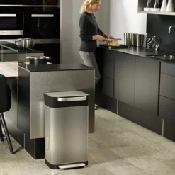 Compacteur à déchets Titan 30 L Joseph Joseph