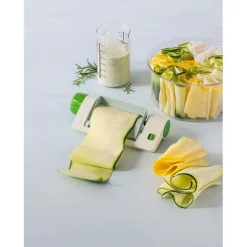 Coupe fruits et légumes en lamelle Veggie Sheet Slicer Betty Bossi