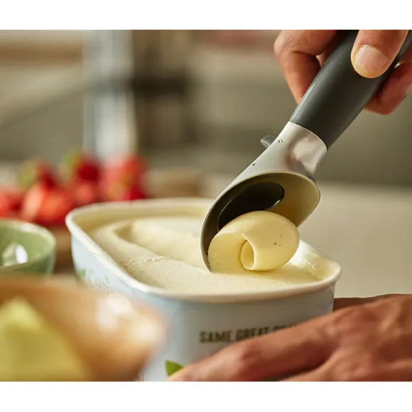 Cuillère à glace avec support intégré Elevate Joseph Joseph