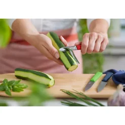 Eplucheur microdenté lame inox 6 cm coloris rouge Opinel
