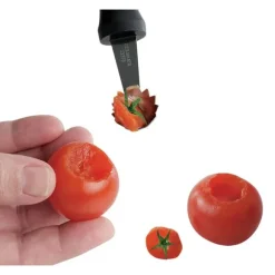 Equeuteur à tomates et cuillère parisienne