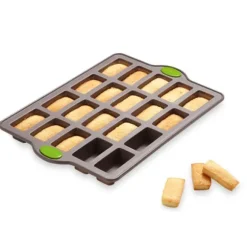 Lot de 3 plaques Rigiflex : 20 mini financiers, 12 muffins et 12 canelés Mathon