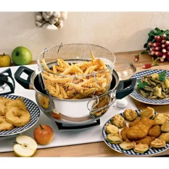 Lot friteuse traditionnelle, coupe-frites et araignée à friture