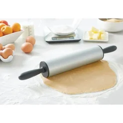 Lot tapis de pâtisserie multi-diamètres et rouleau anti-adhérent 45 cm Mathon