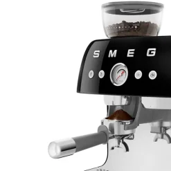 Machine à café expresso 2,4 L 1650W EGF03BLEU Smeg