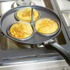 Moule silicone 3 blinis pour poêle Patisse