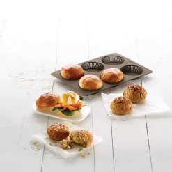 Plaque perforée 6 petits pains ronds en silicone Lékué