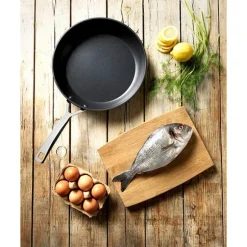 Poêle 24 cm Les Forgées Le Creuset