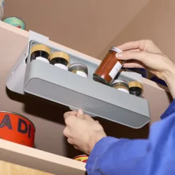 Porte pots à épices sous étagère CupboardStore™ Joseph Joseph