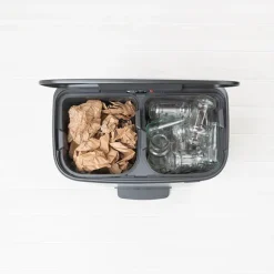 Poubelle rectangulaire à pédale avec 2 compartiments Bo noire 60 L Brabantia