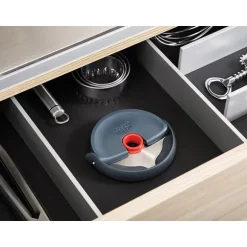 Roulette à pizza ergonomique avec lame inox Joseph Joseph
