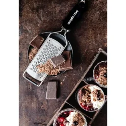 Râpe à fromage double tranchant Gourmet noir Microplane