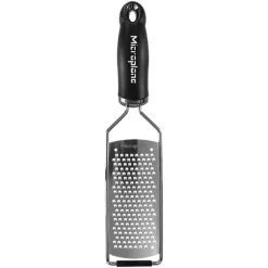 Râpe à fromage à gros grains Gourmet noire Microplane