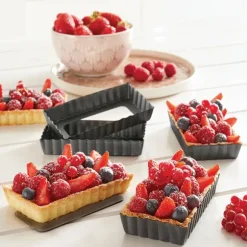 Set de 4 moules à tartelettes avec fonds amovibles Mathon
