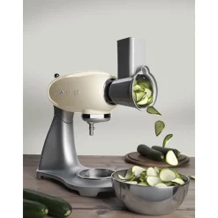 Tranchoir et râpe à cylindres SMSG01 pour robot sur socle Smeg