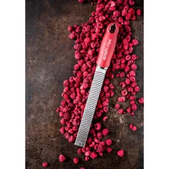Zesteur Premium Classic râpe rouge grenade Microplane